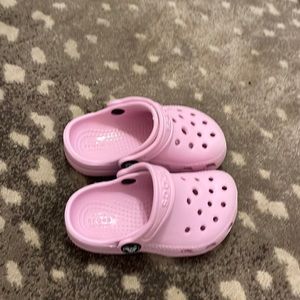 CROCS size 7 like brand new